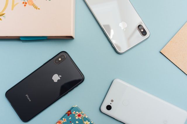 Smartphones and Cyber Crime